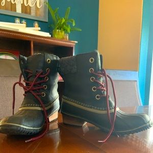 Sorel Slimpack Lace II